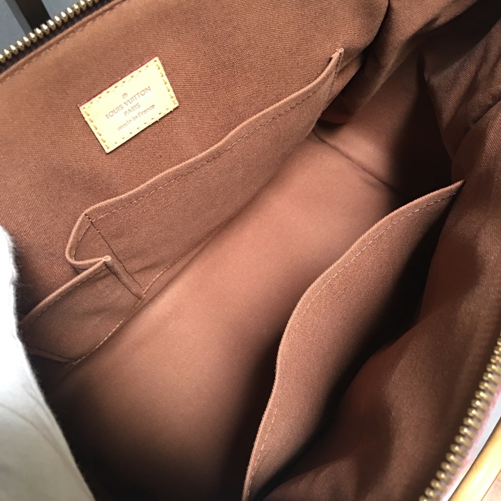 Superb Louis Vuitton Tivoli GM - Picture 4 of 7